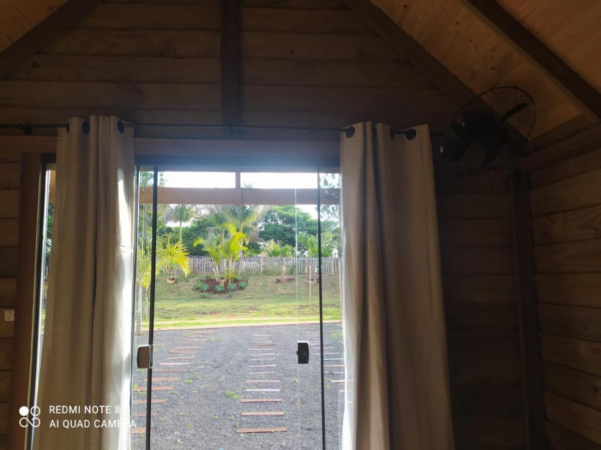 Casa de hóspedes Rusticos - Na Terra Cachoeiras *